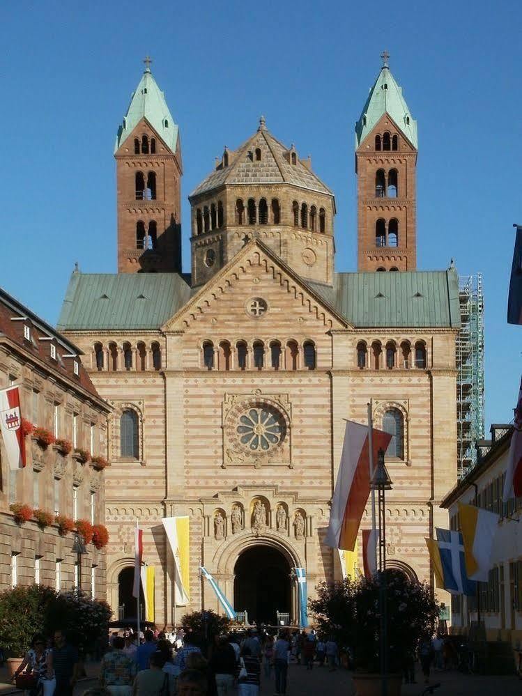 Hotel Alt Speyer Exterior photo